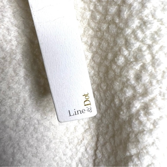 Line & Dot Wool Blend Dressy Crop Shirt - Picture 6 of 7